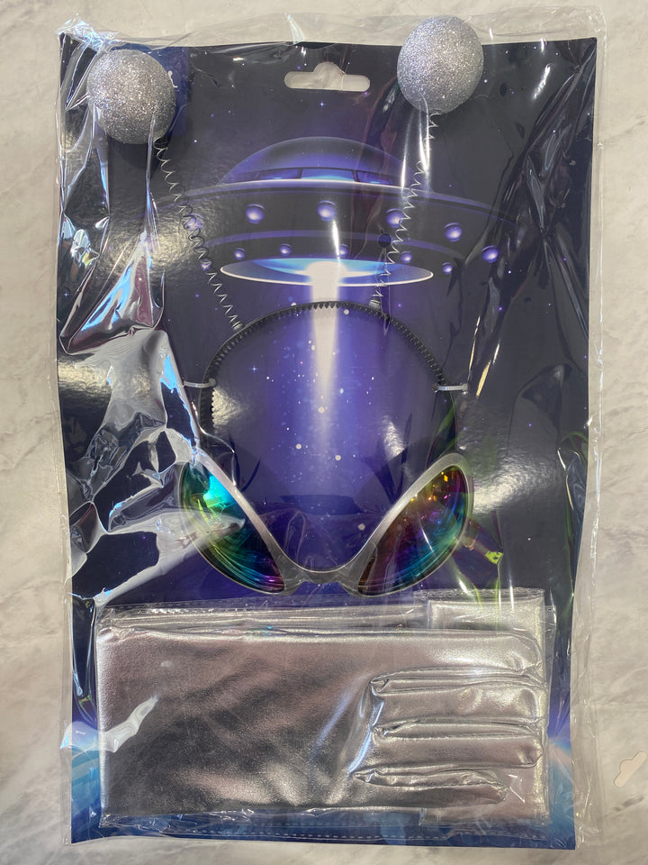 Silver Alien Set